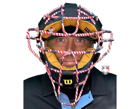 Wilson MLB USA Dyna-Lite Aluminum Umpire Mask With Two-Tone 5 Wilson MLB USA Dyna-Lite Aluminum Umpire Mask With Two-Tone - Image 3